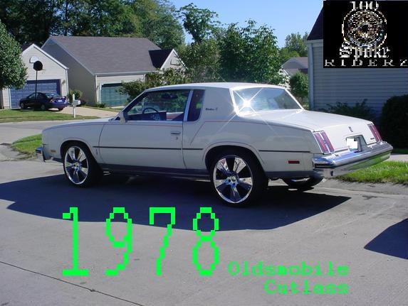 My first 1978 #Oldsmobile #Cutlass #BaldTop on #Chrome #Dubs #Flats #100SpokeRiderz #Dubz #Dub #Olds #20Inch #Rims