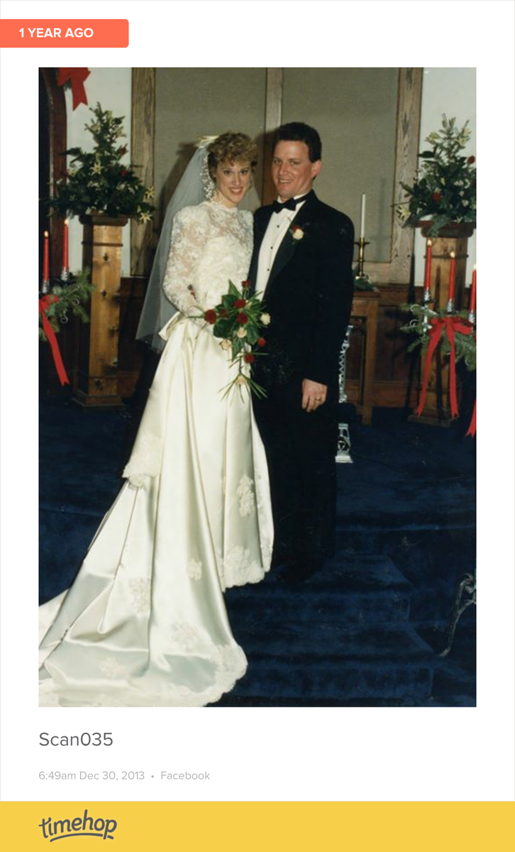 BroomeTodd's tweet photo. 26 years ago I married my best friend. Best move of my life. Amazingly she has stayed with me and gave me 2 aweso... http://t.co/MRP5uim2Iw