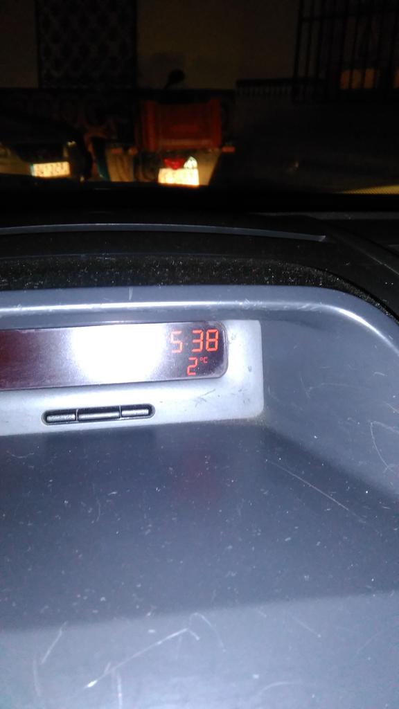 pilikillo85's tweet photo. Muxo frio en el borge :-) :-) http://t.co/1nlIPXoQcn