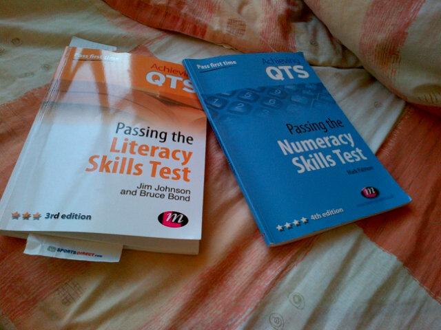 8pack2themax's tweet photo. @BrigidaCanzio My two #bibles. #SuccessOnTheMind #PGCE http://t.co/Db25aT3Cbl