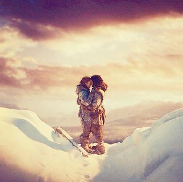ajbunnyluv's tweet photo. This scene was BEAUTIFUL!❤️ #GoTthrowback http://t.co/UpkGXOje4h