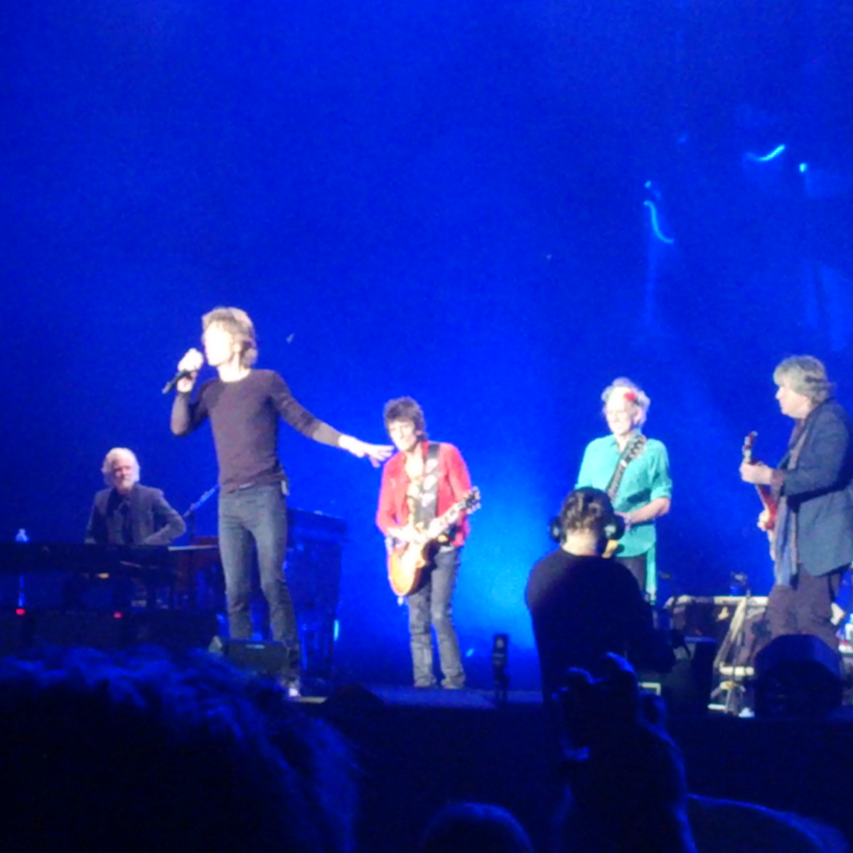 tuantria's tweet photo. Best moment 2014 @RollingStones #StonesAdelaide #14OnFire http://t.co/EZ1kYUPedp