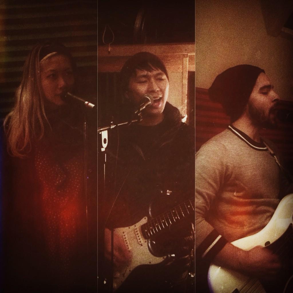 pineappleO's tweet photo. @latecambrian @NunzioInStereo #GoldenTimeLP vocal practice on Tuesday! http://t.co/LV6sbUzLTP