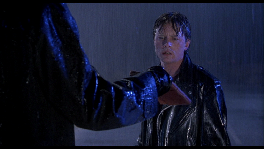 lacosacine's tweet photo. Llueve para recibir al 2015. ¿Casualidad? No lo creo, Marty. http://t.co/5JV2yYKlc2