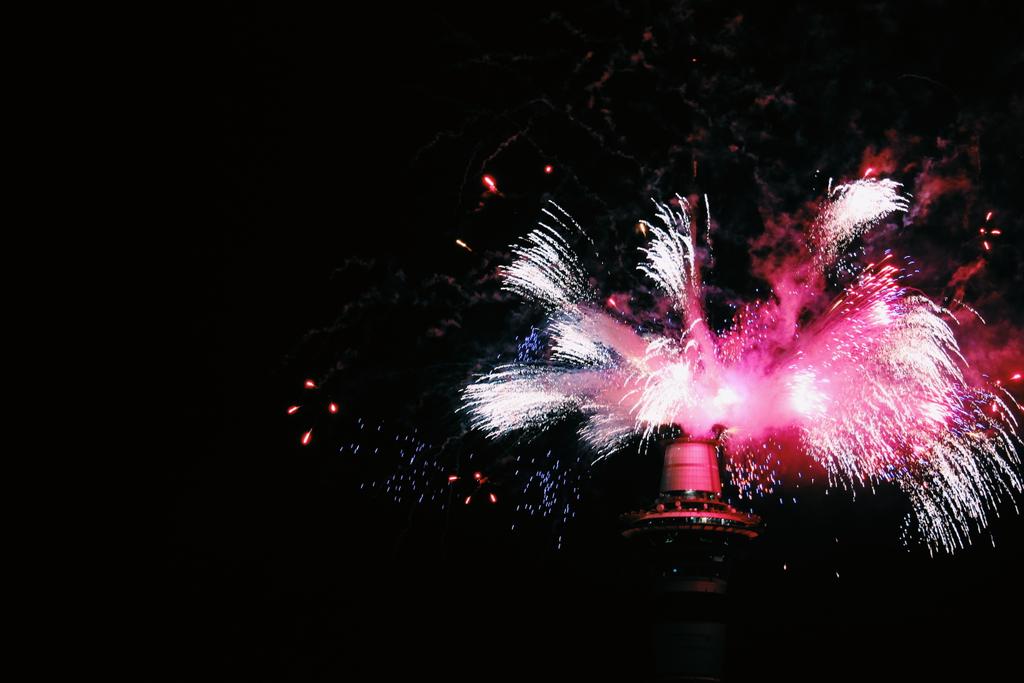 SSLphotography_'s tweet photo. Happy New Year @PureNewZealand @LocalAuckland @SKYCITYAkl . Godbless http://t.co/57ZUZyhGq9