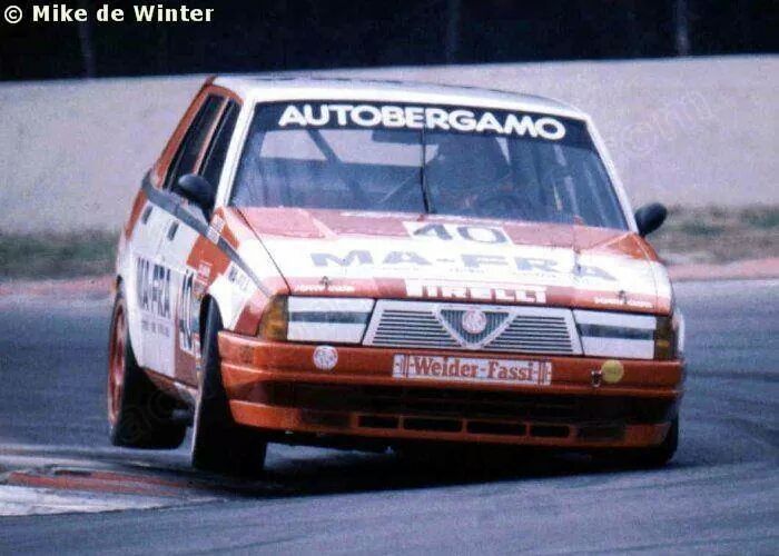 AlfaRomeoPics's tweet photo. #AlfaRomeo #Racing #AR75 http://t.co/5qZnv8DbMv