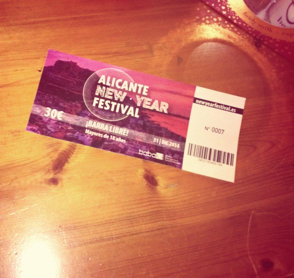 RT <a href="/NewYearFestival/">New Year Fest</a>: RT <a href="/esperanza270596/">Esperanza Aguilar.</a>: Qué poquito queda <a href="/NewYearFestival/">New Year Fest</a> #nochevieja :)