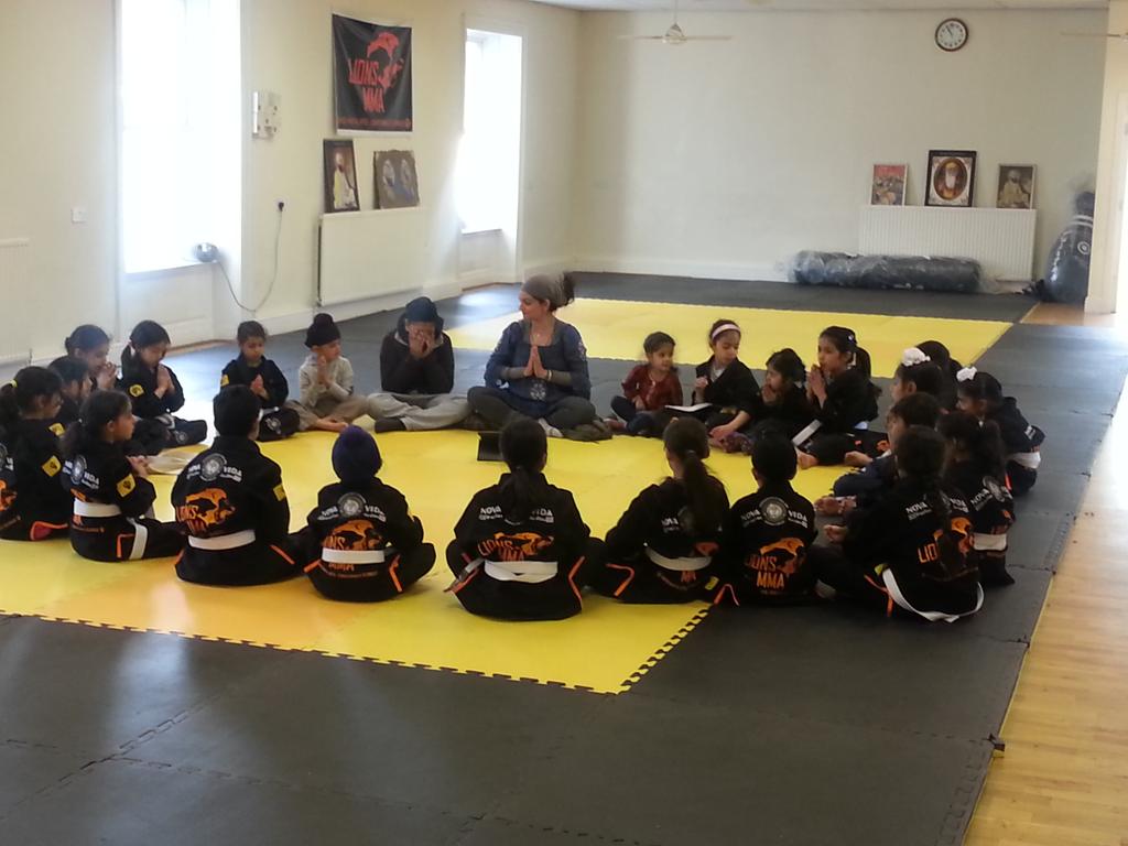 Ambasingh8wal's tweet photo. Little LionsMMA warrior's ready to face the challenges of 2015. Bring it On!!  SatNaam. http://t.co/ZnLZwBn0pL