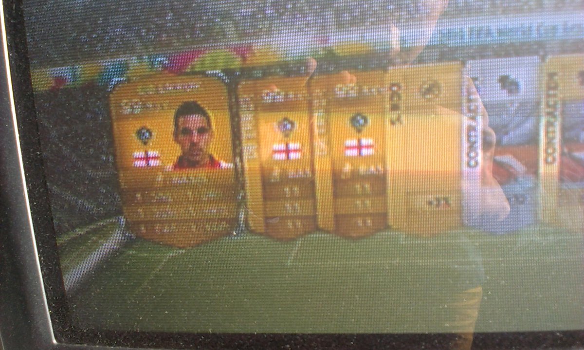 Sanderdeventer's tweet photo. @EASPORTSFIFA  uhm EA? http://t.co/nLPspAMd3T