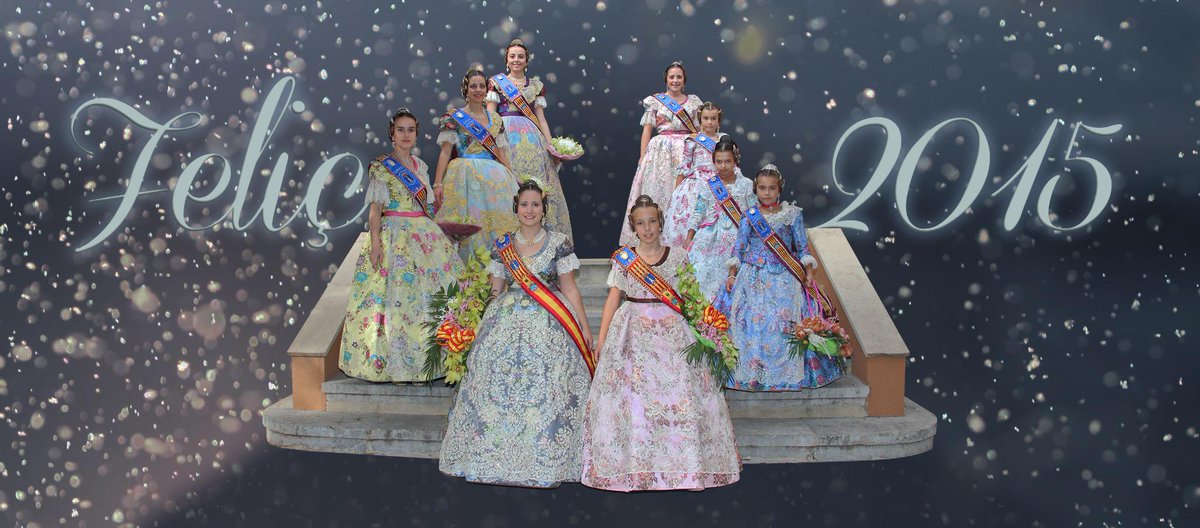 FallesValldUixo's tweet photo. Vos desitgem a tots un fantàstic any 2015! http://t.co/1AS7vlxgBd http://t.co/nMYa8fLiiK