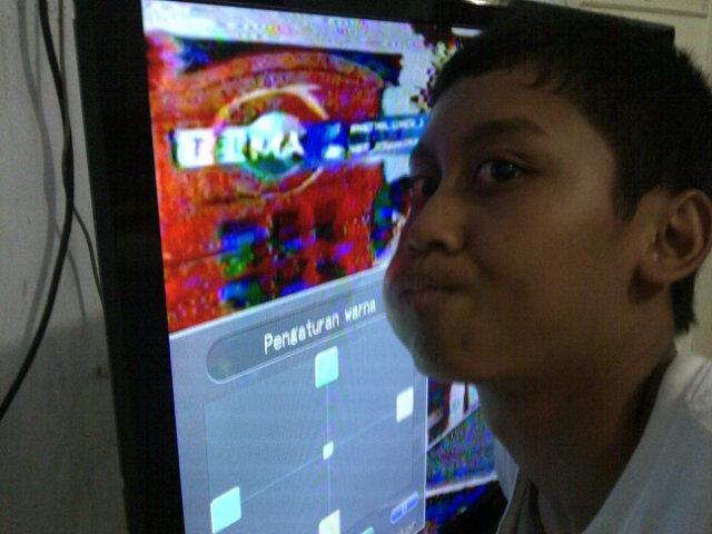 alif02_zafran's tweet photo. @netmediatama. Mbak angel jangan melakukan penghematan dong, kasian mas adi @Tetangga masa gitu #NETmiliuner_2 http://t.co/g8ZgqWkpD3