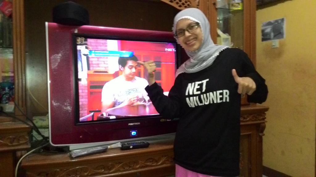 ochyGreen's tweet photo. Salam thanks buat semua yg terlibat di Tetangga Masa Gitu, tiap malam sll berikan hiburan yg menarik #NETMILIUNER_2 http://t.co/L3i1k4nb18