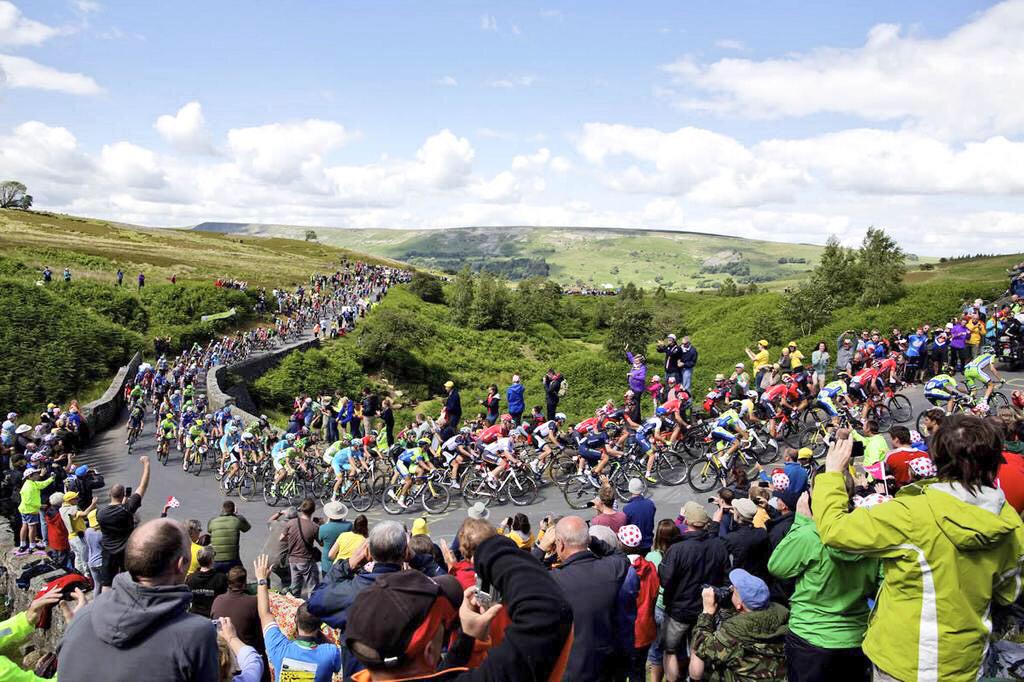 letouryorkshire's tweet photo. 2014 was quite a magnificent year for Yorkshire. Now bring on 2015 and the inaugural Tour de Yorkshire! #TdY http://t.co/yIMxe0kLFH
