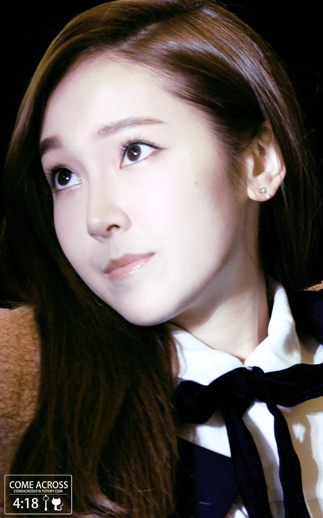 Happy new year~陪伴是最长情的告白 愿我无悔的青春能够一直有你 一起幸福走下去吧~wo hui yi zhi he ni zai yi qi~~hello 2015~