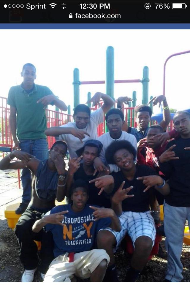 marlee__1's tweet photo. Gigi World wish you was here bro 💯🙏🙌 Look how young we was 😂😂😔 #tbnt #MHC4L http://t.co/JXzi3LruuJ