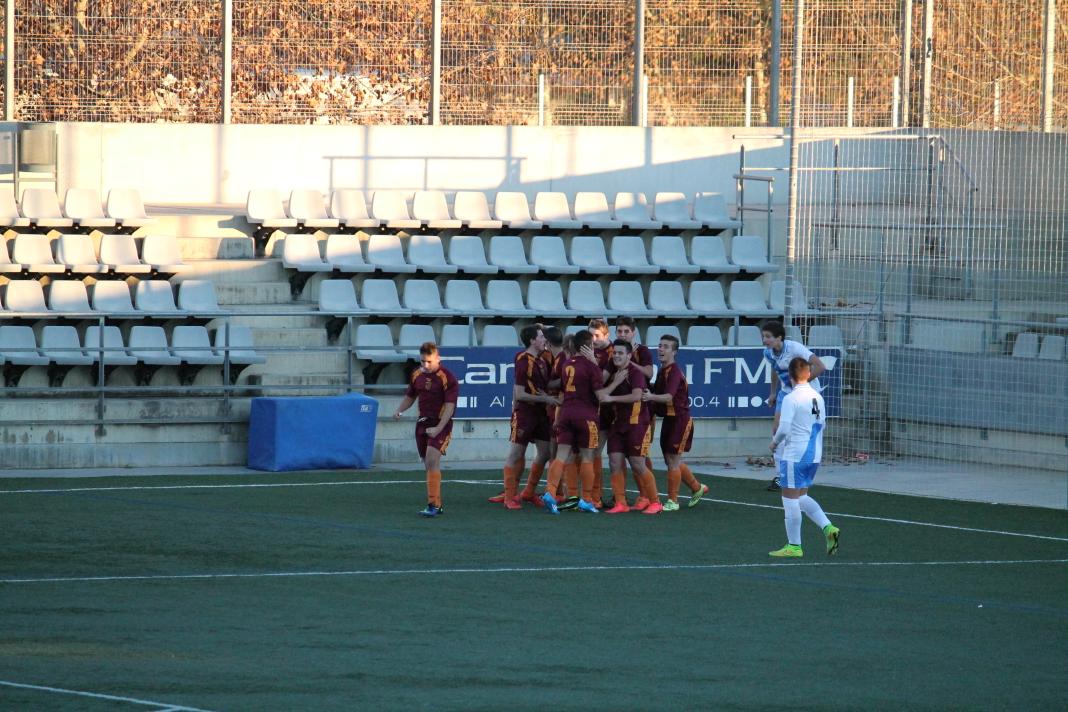 ConchiBueno1's tweet photo. Selec Murciana Cadete @RodryGea http://t.co/1u5qXiRzQE