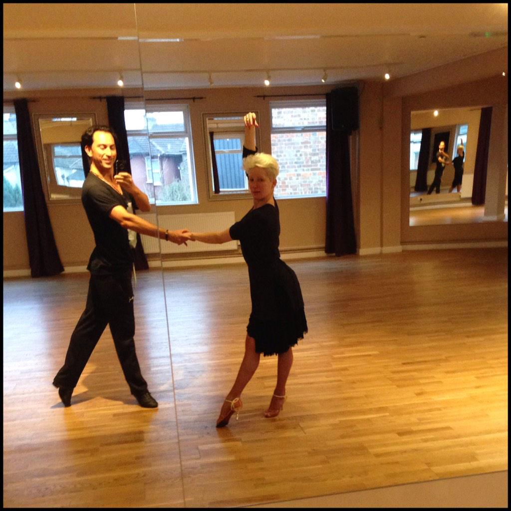 Ostatni trening w 2014 roku. Selfie musi byc. Oby moda sie zmienila. Wielu roztanczonych chwil zapomnienia. 2015 Go