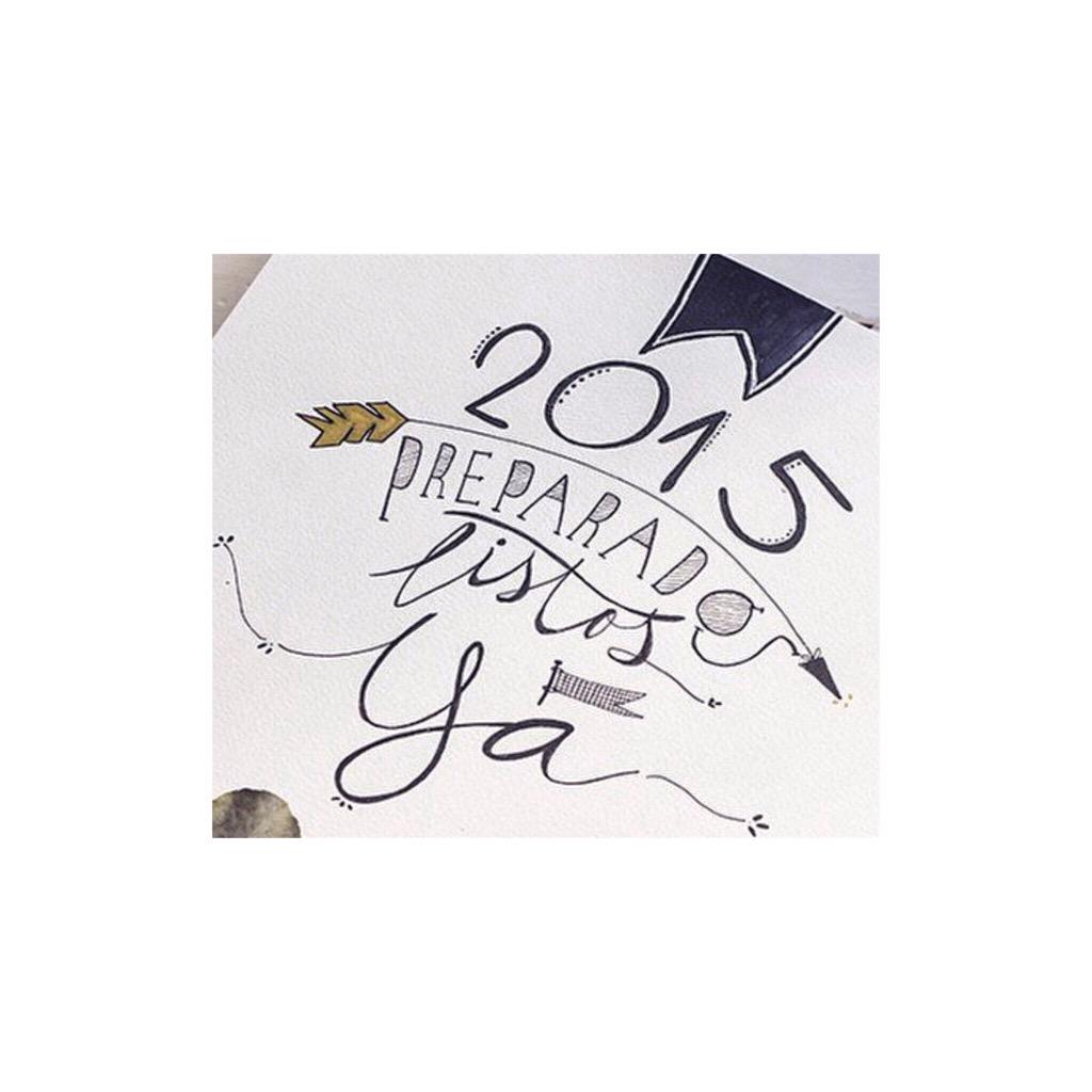 Mireiacd's tweet photo. Deseo q el viaje en tren para este año sea mejor cada día, cosechando éxitos y dando mucho amor. 
Feliz 2⃣0⃣1⃣5⃣❕ http://t.co/UprpORBjMk