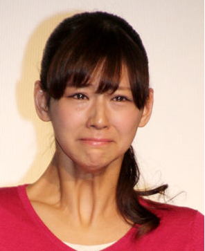 torinokoe27's tweet photo. 【重大ニュース☆2014】

>>>香取慎吾、西内まりや泣かす！<<<

西内まりやが号泣ｗｗ
泣かした犯人は香取慎吾！

☆証拠動画⇒http://t.co/oPbcz18GRs

慎吾ちゃん、まりや泣かしたらあかんがな～
. http://t.co/DNxK3eSzaq