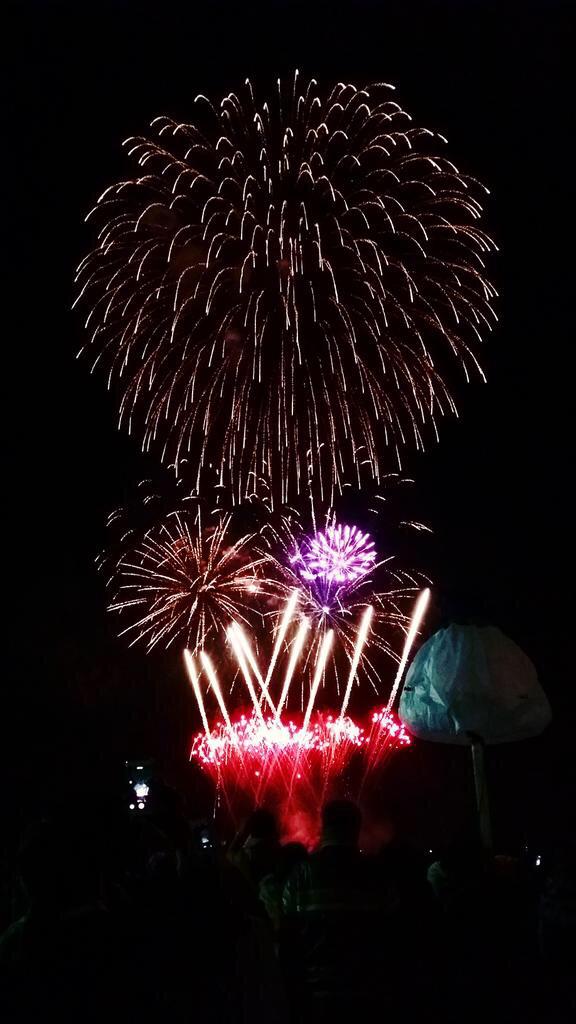 eg_yusuke's tweet photo. HAPPY NEW YEAR 🎆🎊
今年もよろしくお願いします❗️ http://t.co/JXoXUoi8qa