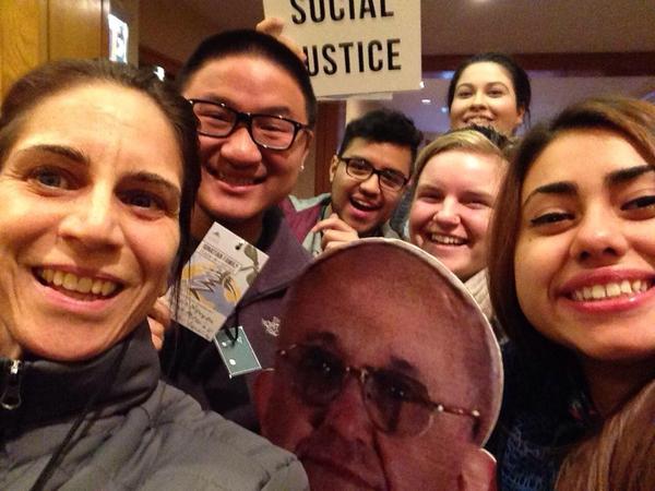 IGsolidarityNET's tweet photo. #2014Highlight: of #IFTJ14 Social Justice Selfie Station with @Pontifex: http://t.co/i8veWCZlAA | http://t.co/SHInNoIc0R