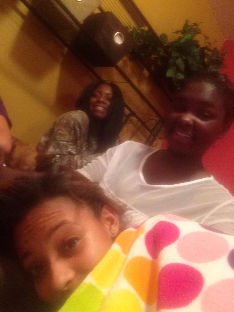 Kenyastokes_'s tweet photo. Babies #favouritemomentsof2014 ❤️ http://t.co/oWZGLt41iU