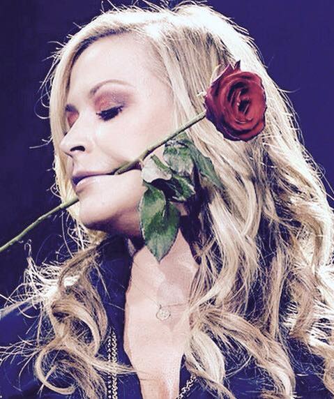 Manastacia89's tweet photo. #leilamiavita #inattesadel14gennaio #milanofabrique http://t.co/zXPrLhW0rb