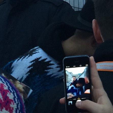 B6Mhxh5IYAACfzg.jpg:large (444×444)