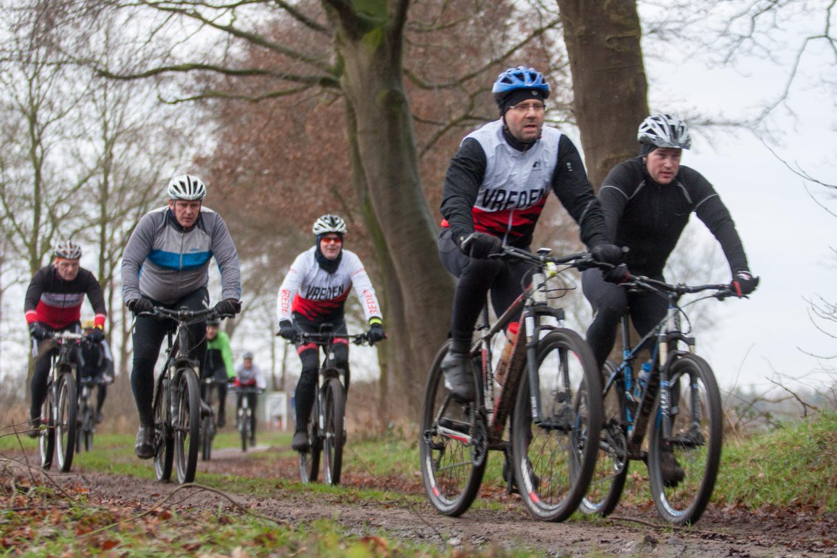 Drukbezochte sportieve en gezellige Marveld ATB-tocht dlvr.it/7zLhX8