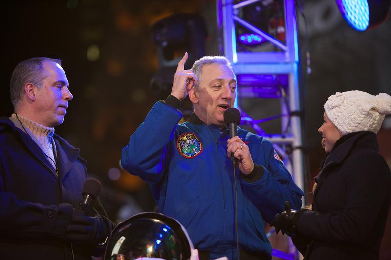 NASA (@nasa) on Twitter photo Ringing in 2015 in <a href="/TimesSquareNYC/">Times Square</a>? Hear what 2015 holds for space at 8:15pm ET w/ <a href="/Astro_Mike/">Mike Massimino</a> bit.ly/1xvHT8E Ringing in 2015 in <a href="/TimesSquareNYC/">Times Square</a>? Hear what 2015 holds for space at 8:15pm ET w/ <a href="/Astro_Mike/">Mike Massimino</a> bit.ly/1xvHT8E