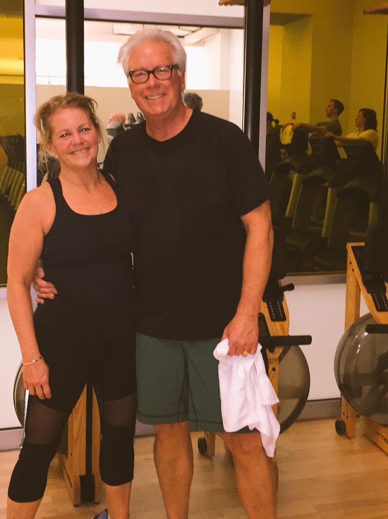dr_donc's tweet photo. Jump start on 2015. New Year's Eve morning at #Equinox with my best friend. http://t.co/FHnUWZqQaU