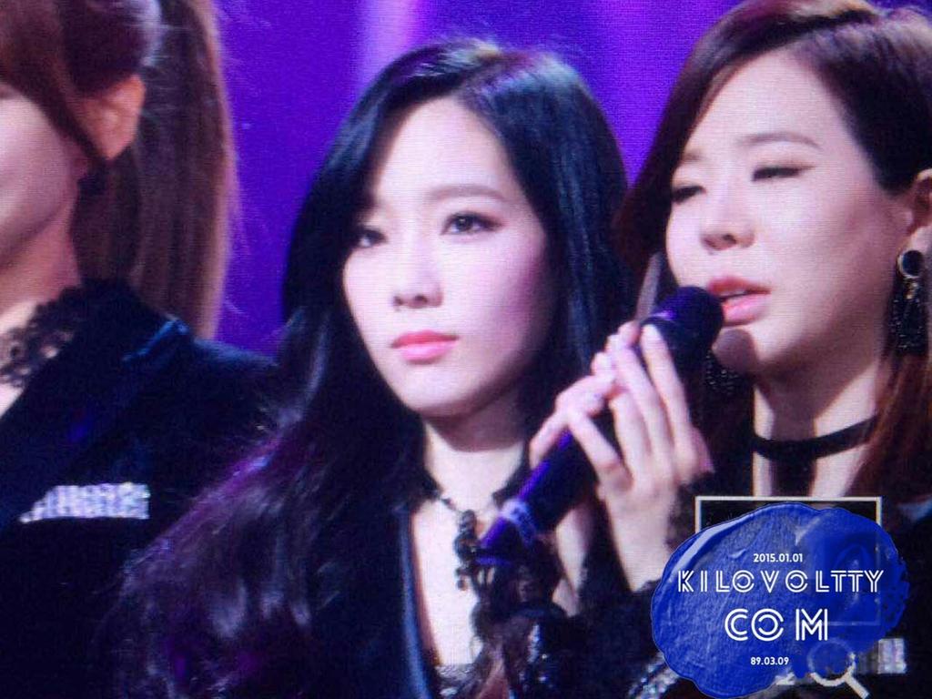 [PIC][31-12-2014]Hình ảnh mới nhất của SNSD từ Đại nhạc hội cuối năm - "2014 MBC Gayo Daejun"  - Page 2 B6MnW_eCIAAf9mY