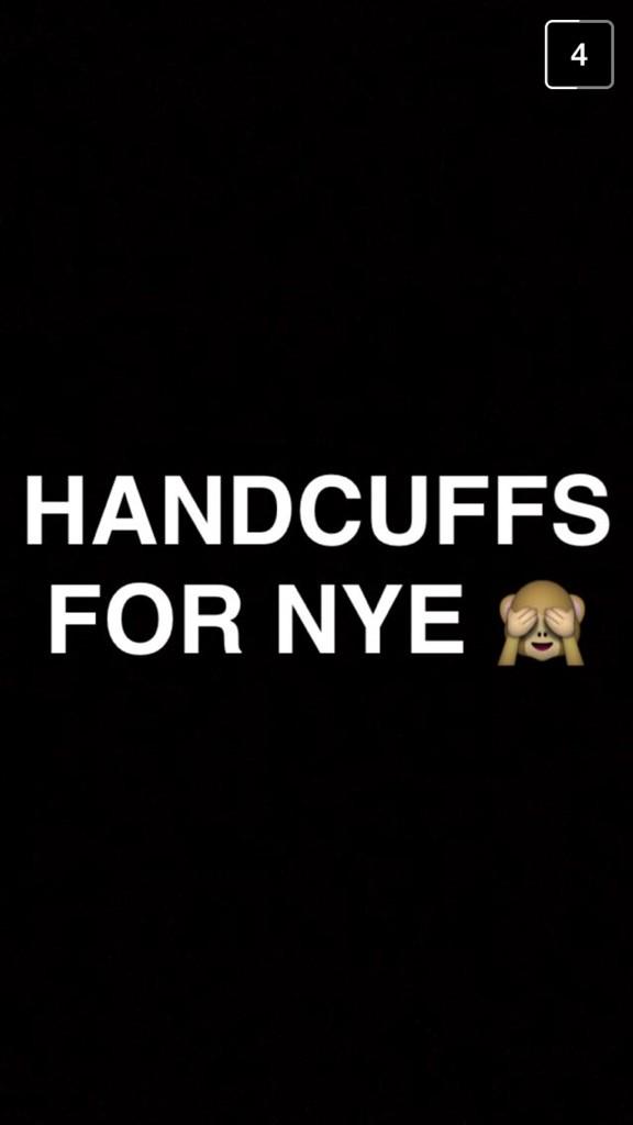 tuptuppalace's tweet photo. Today's goings on 📷 #clubsetup #rosepetals #handcuffs #balloons #trapeze 😮😮😮 http://t.co/Hzm8mwV70c