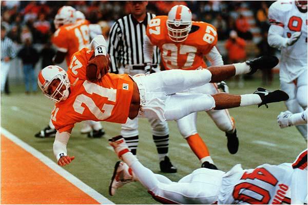 Happy birthday to the legendary Heath Shuler! 