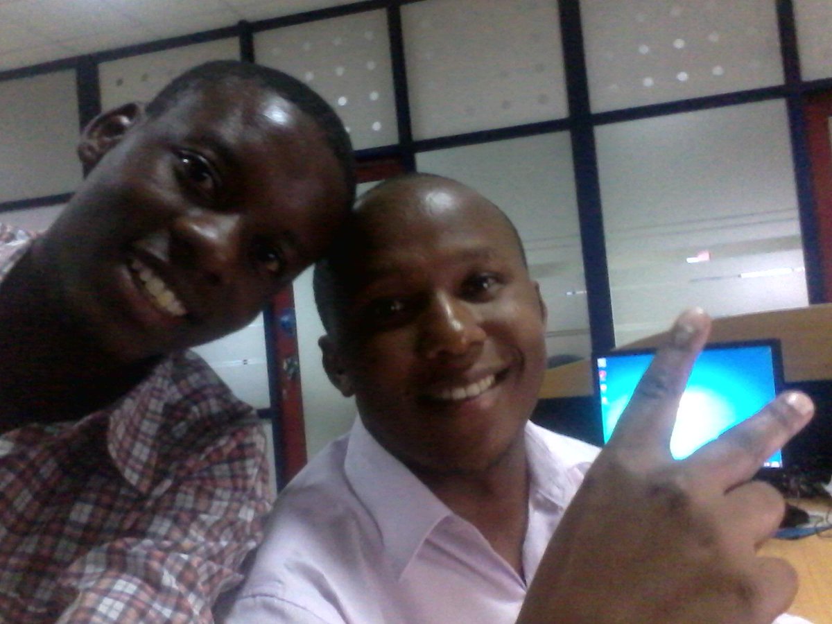 TimothyOtieno_'s tweet photo. New Year's eve at the newsroom with funny man Mr. @Wilson_Mburu !!! #Events2014 #MockTheYear http://t.co/a7oBGqTTHM