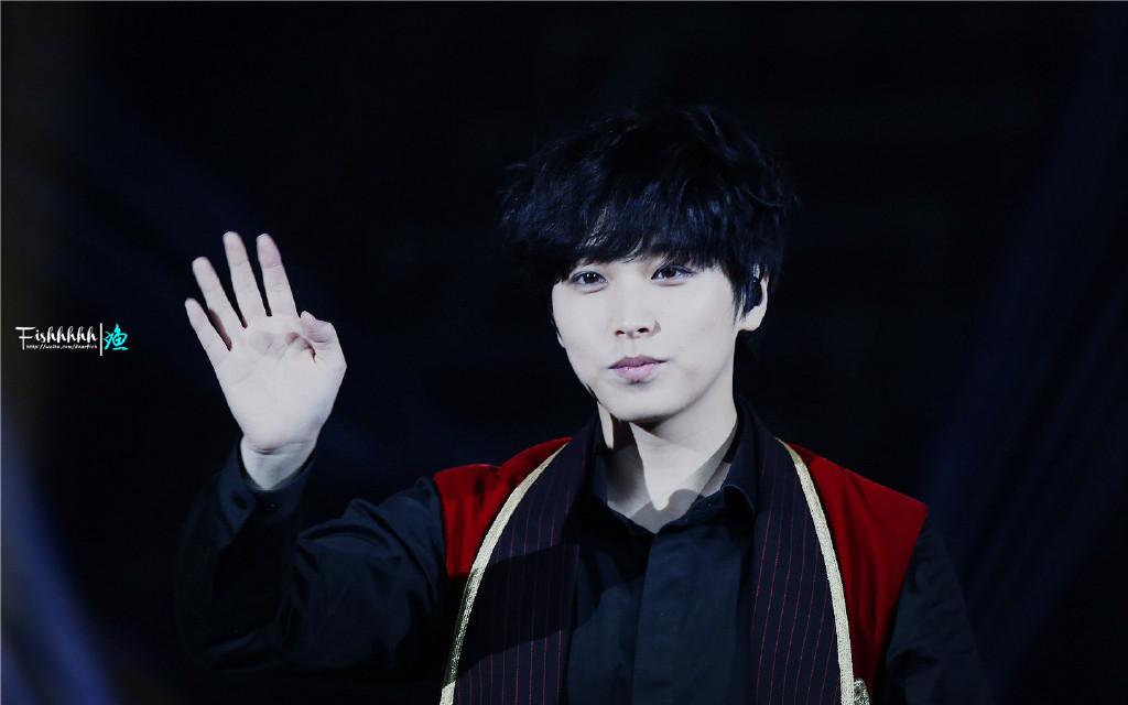 Happy Birthday Lee Sungmin que seas muy muy Feliz, siempre estaremos contigo :\) 30 años ya!  