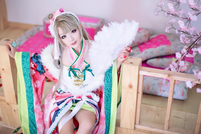 Twitterのコスプレ画像3