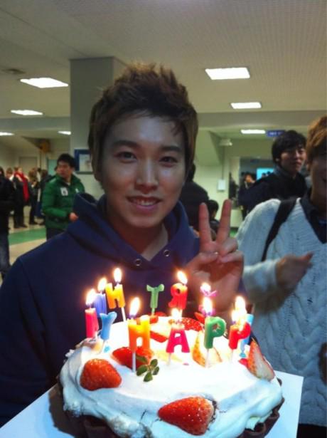 Happy Birthday to Lee Sungmin! Stay Happy and Healthy!   