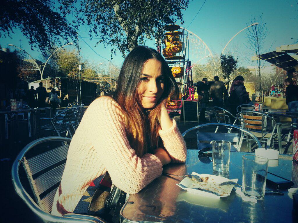 Mayte_Campos's tweet photo. Disfrutando de las últimas horas de sol de este año. El 2015 ya está aquí. http://t.co/KGSsyoCHre