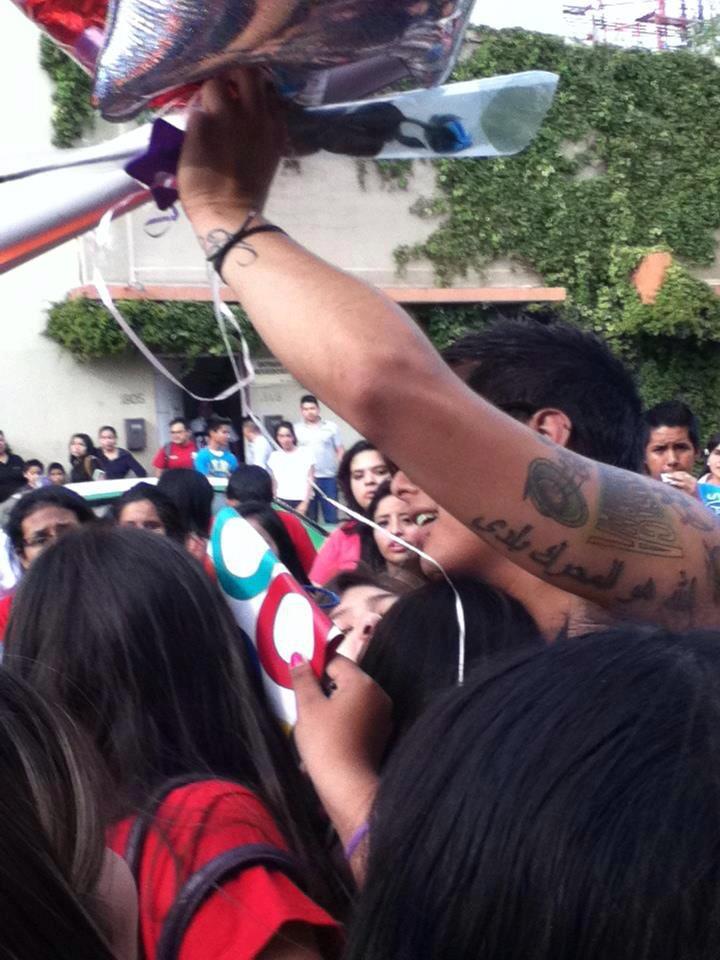 alondra_saraa's tweet photo. #Memories @mcaeseoficial http://t.co/PTfMPpiAVE