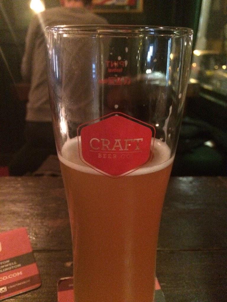 colincherry23's tweet photo. @KevinMcKinless @LordBillinge @Andrewc88 @TH_Laurao happy new year lads! Get the pints in!!!! http://t.co/UN8nWNeC73
