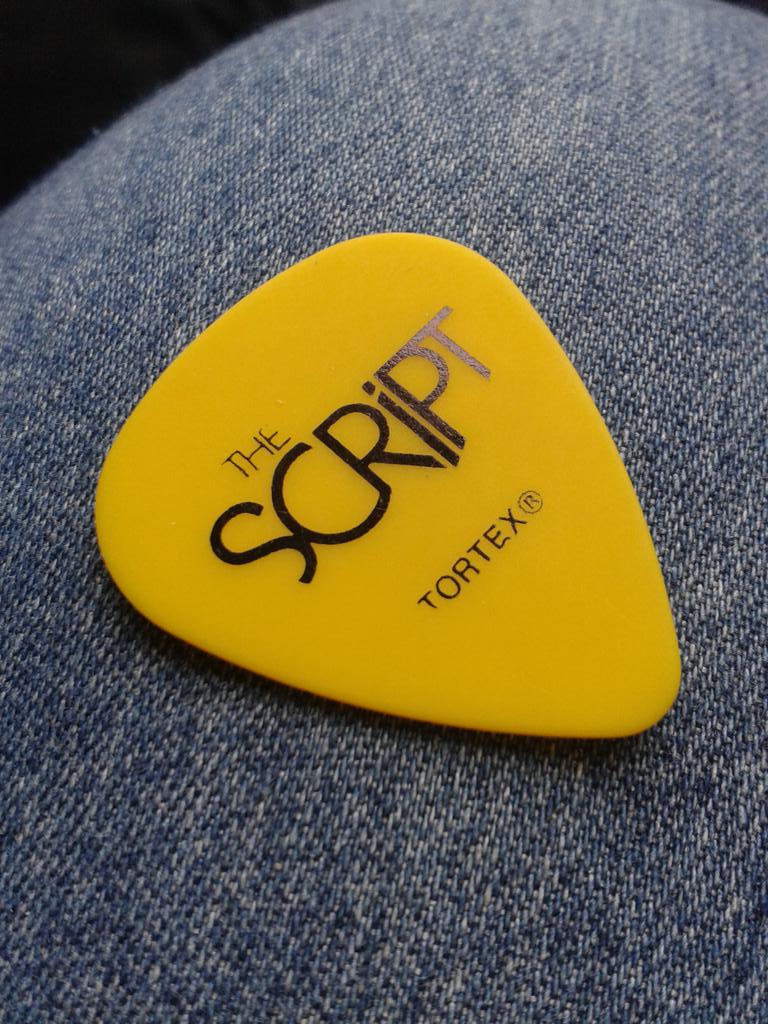 EenDenise's tweet photo. #favouritemomentsof2014 @thescript at the Qube. @QmusicNL are probably still missing our tweets ;-) http://t.co/4ex9JW9VBI