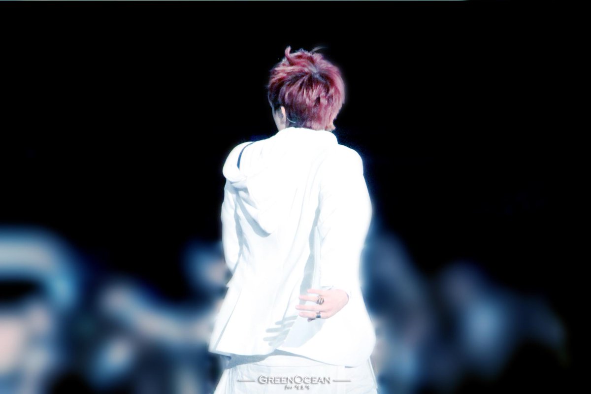 greenocean218's tweet photo. HNY &amp; GOOD NIGHT❤
141203 MAMA in HK
#제이홉 #JHOPE #정호석 
#방탄소년단 @BTS_twt http://t.co/GCdGJlxjRS