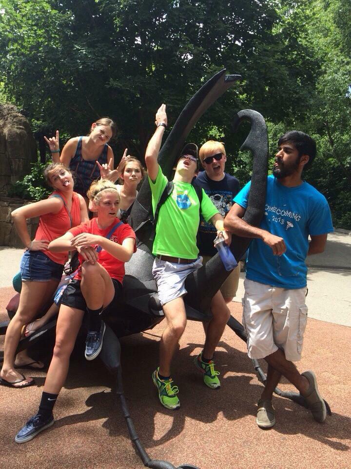 alexadaawn's tweet photo. #MyMASC2014 the reunion 😻 @bre_aggressive http://t.co/7HqmzRpuwb