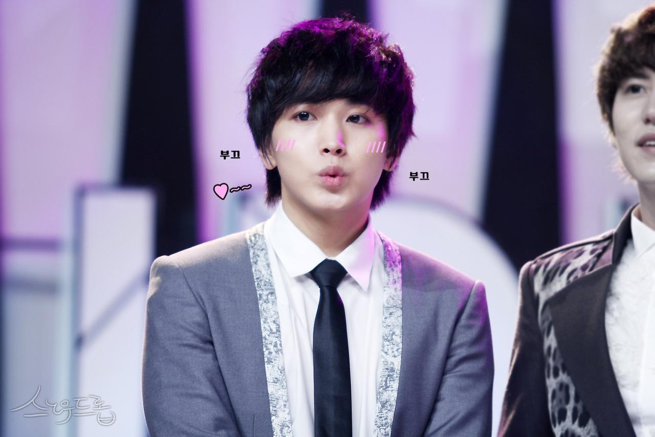  Happy BDay Lee Sungmin ~ (  -) 