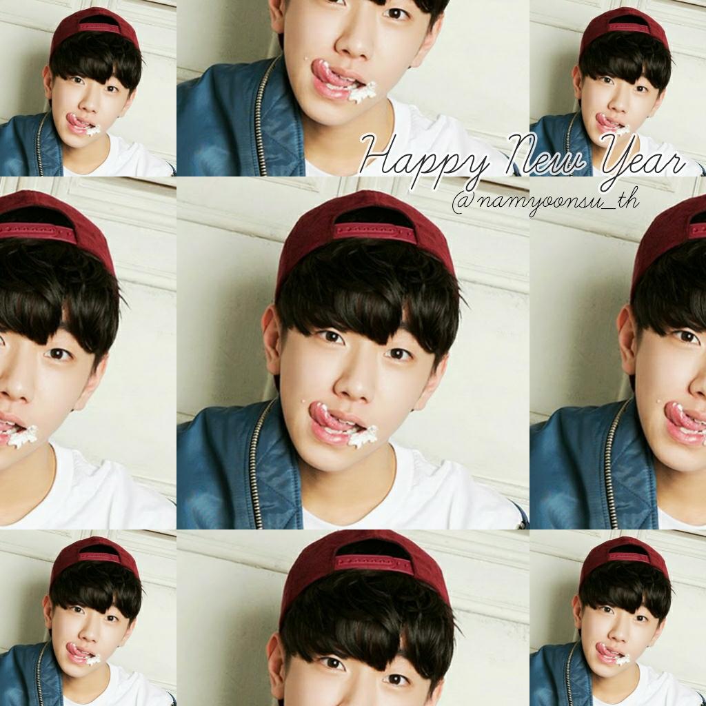 NAMYOONSOO_TH's tweet photo. สวัสดีปีใหม่🎉🎉 #สารจากแอดเอง555 http://t.co/QHzYOOQ89Z