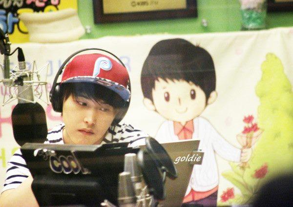 No one likes you HAPPY BIRTHDAY TO LEE SUNGMIN 