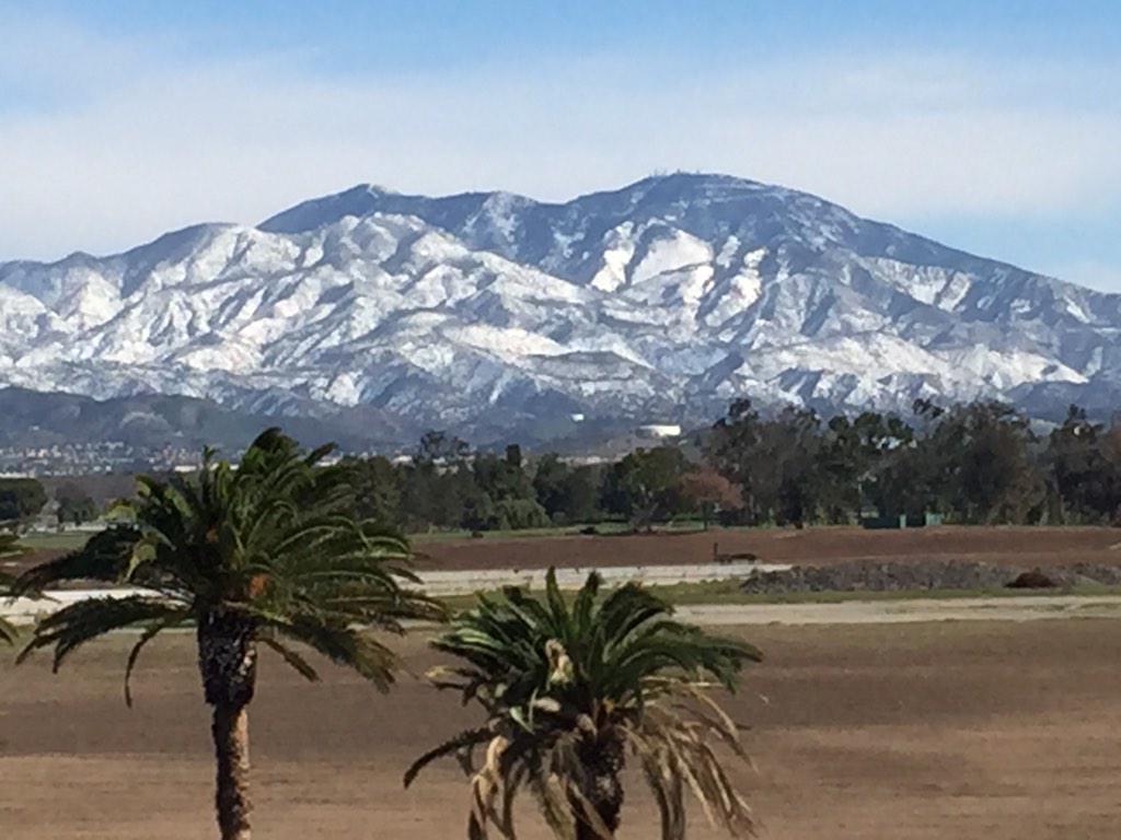 If you live in <a href="/LakeForestCA/">City of Lake Forest</a>, you best go outside and look towards Saddleback mountain! #Snow