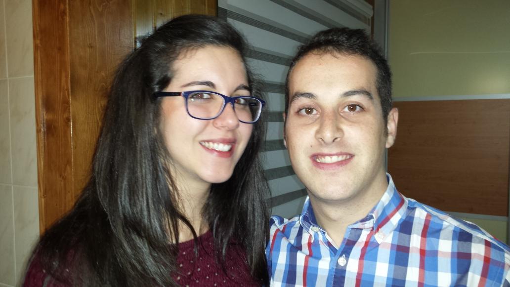 AngelFMontano's tweet photo. Es importante cambiar el año con las personas que quieres @Chabely_89 http://t.co/Wik2xMLOHT