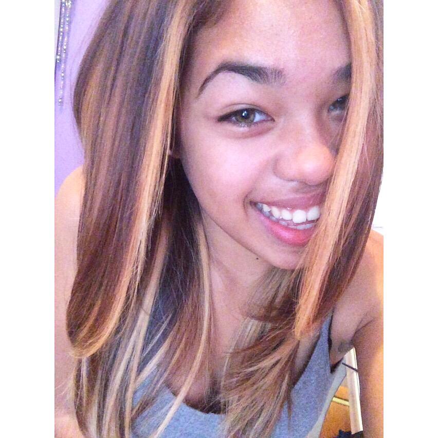 BeautyInEyes_'s tweet photo. 👸 http://t.co/Ocy70PlInA